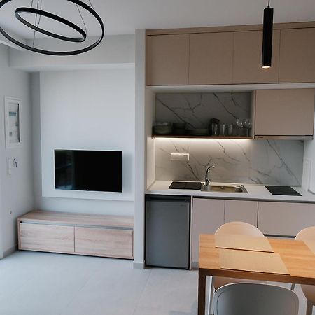 Aquarama Suites Nea Iraklitsa Екстериор снимка