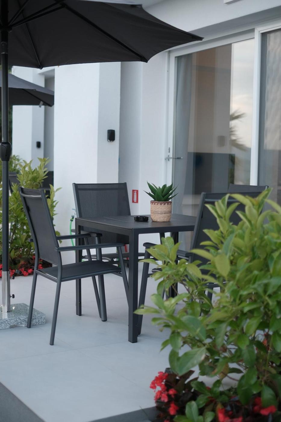 Aquarama Suites Nea Iraklitsa Екстериор снимка