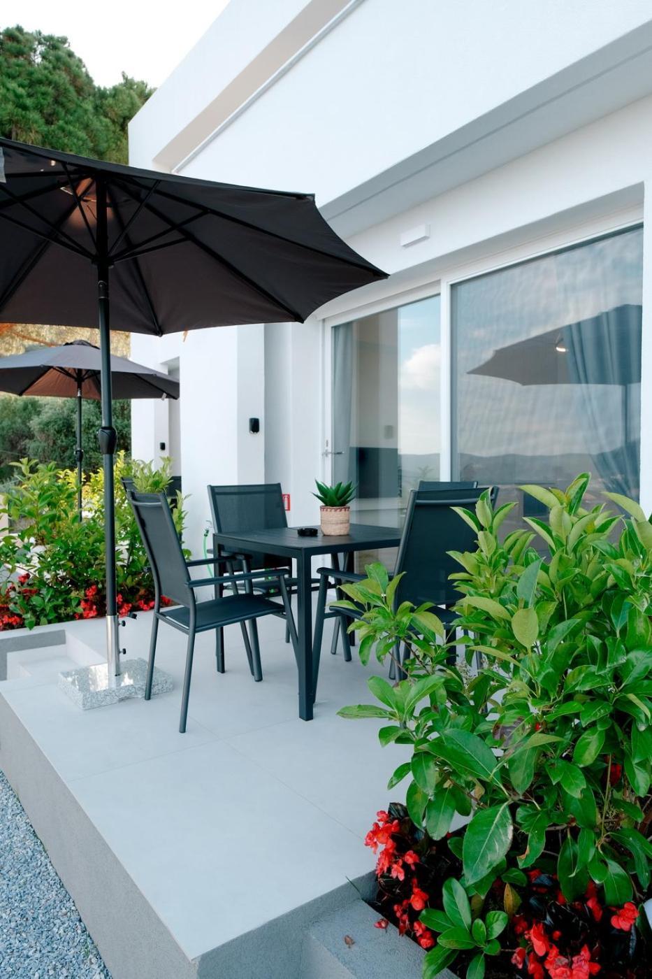 Aquarama Suites Nea Iraklitsa Екстериор снимка